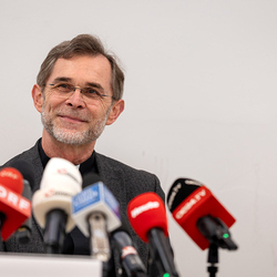 Pressekonferenz zur Ernennung des Erzbischofs